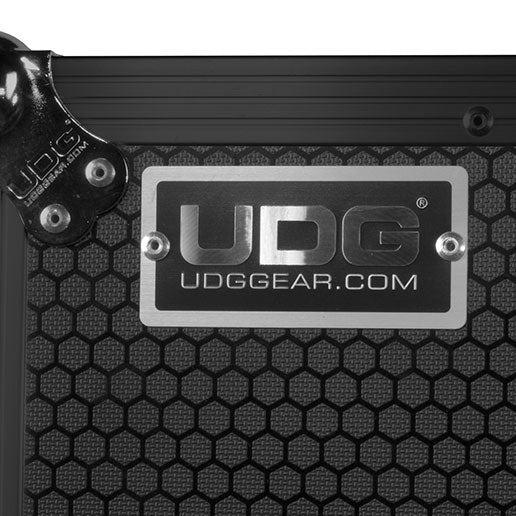 UDG Ultimate Flight Case Pioneer DJ CDJ-3000/ 900NXS2 Black Plus (Laptop Shelf + Wheels)