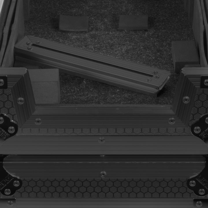 UDG Ultimate Flight Case Pioneer DJ CDJ-3000/ 900NXS2 Black Plus (Laptop Shelf + Wheels)