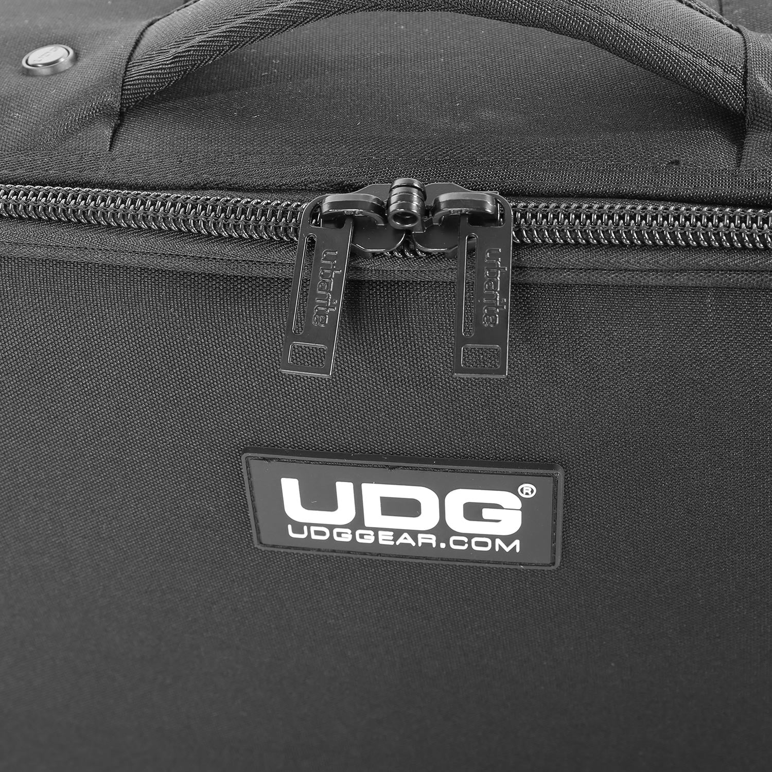 UDG Urbanite MIDI Controller Sleeve Extra Large Black – UDG GEAR