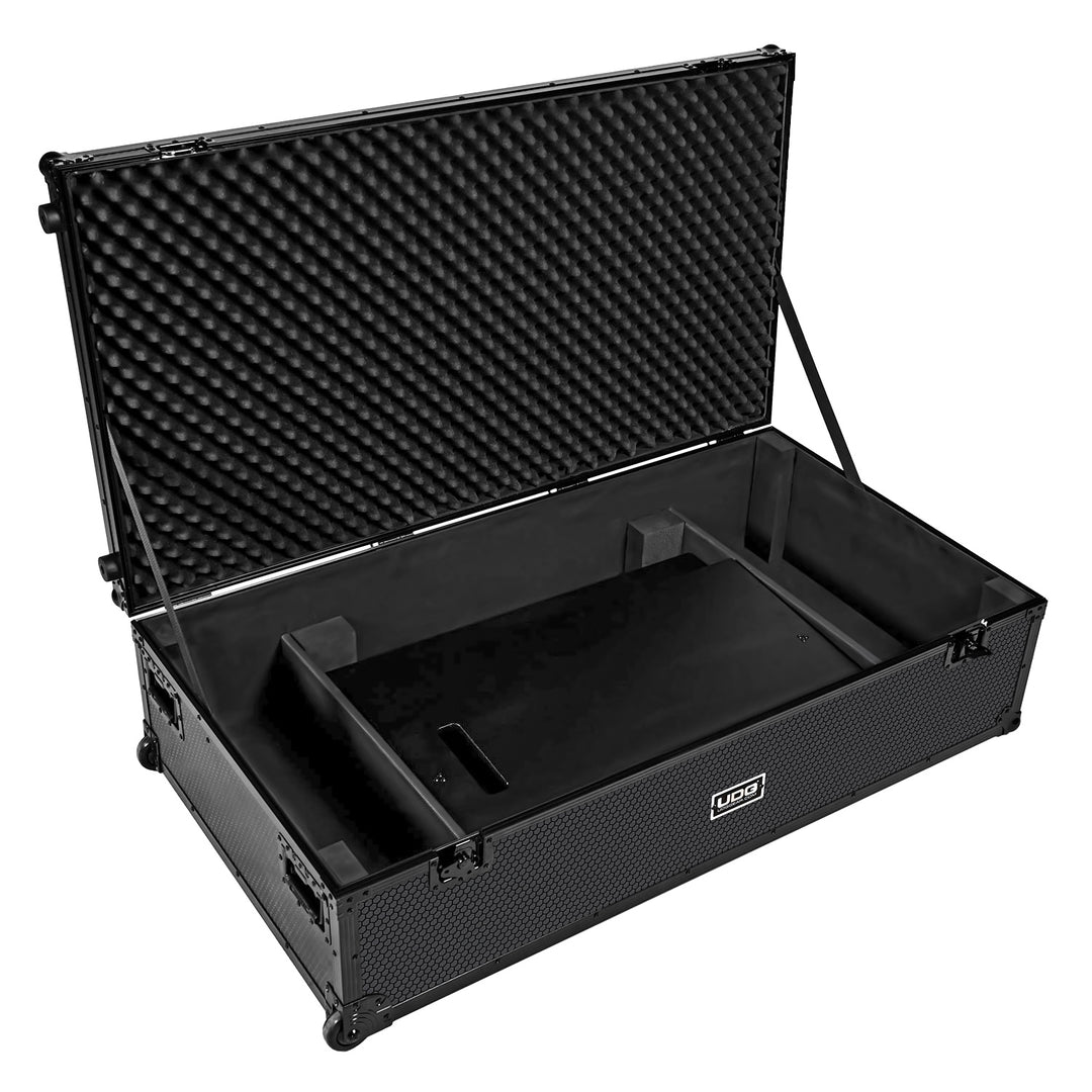 UDG Ultimate DJ Podium Workstation Flight Case Black Plus (Wheels)