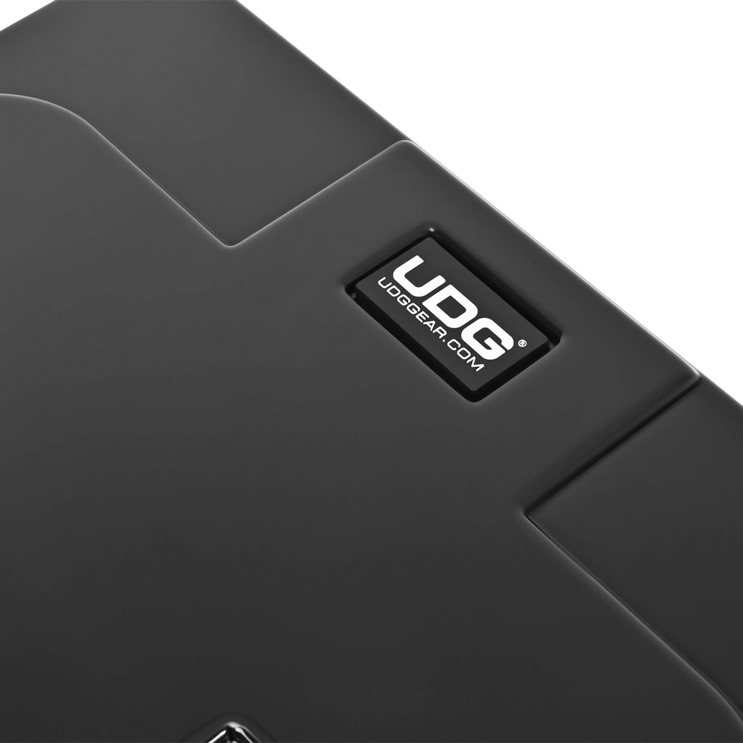 UDG Ultimate AlphaTheta OMNIS-DUO Equipment Cover Black クローズアップ