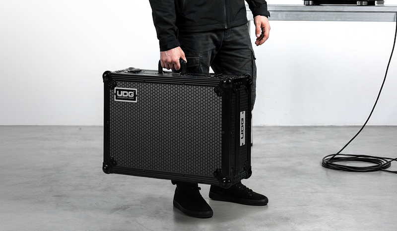 PLYWOOD FLIGHT CASE